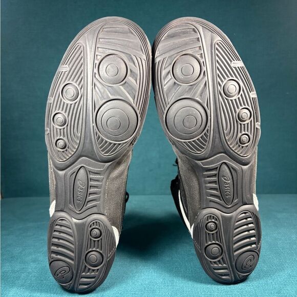 Size 12 - Men’s ASICS Matflex Wrestling shoes - Picture 7 of 8